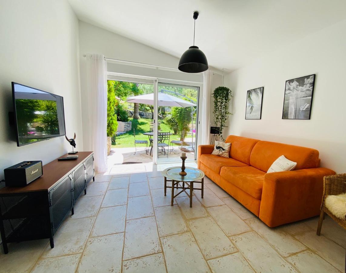 Maison De Vacances Villa Cardabella Le Tignet Екстериор снимка